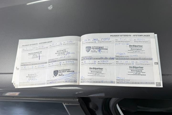 undefined Peugeot 208 fra 2018