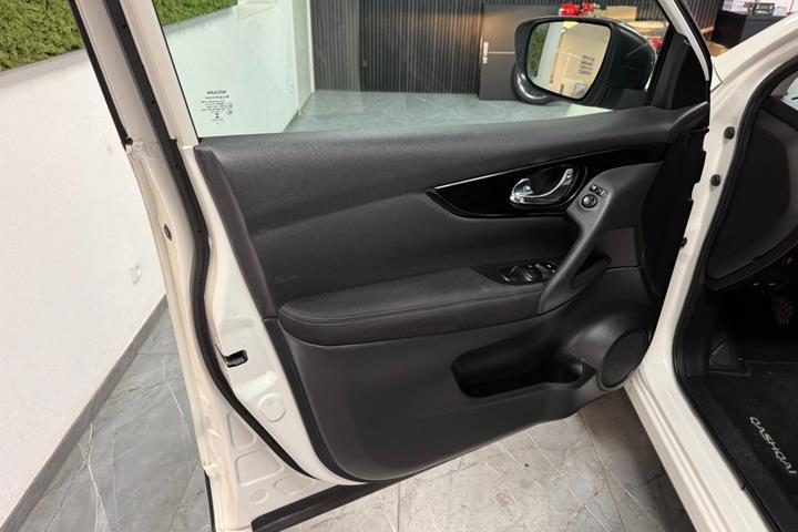 undefined Nissan Qashqai fra 2017