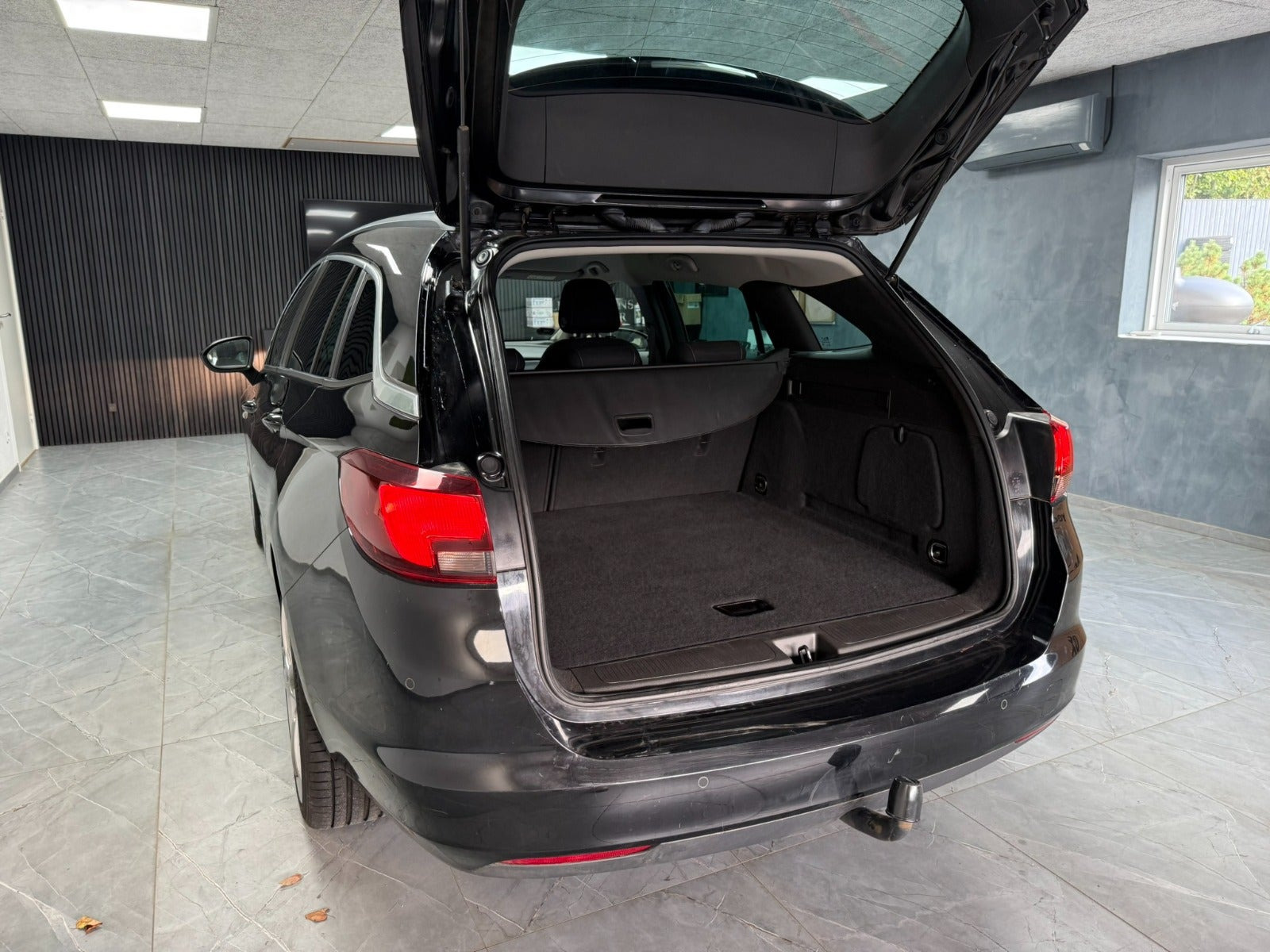 undefined Opel Astra fra 2019