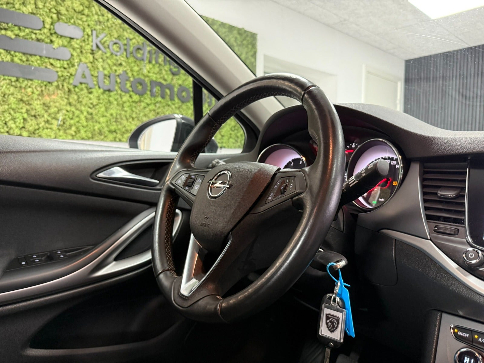 undefined Opel Astra fra 2019