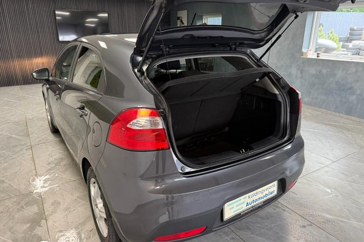 undefined Kia Rio fra 2014