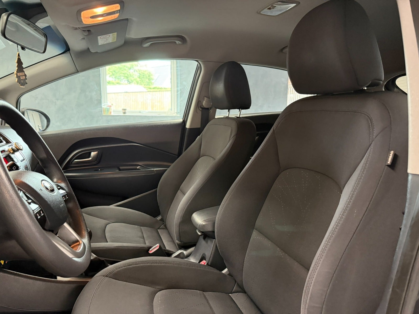 undefined Kia Rio fra 2014