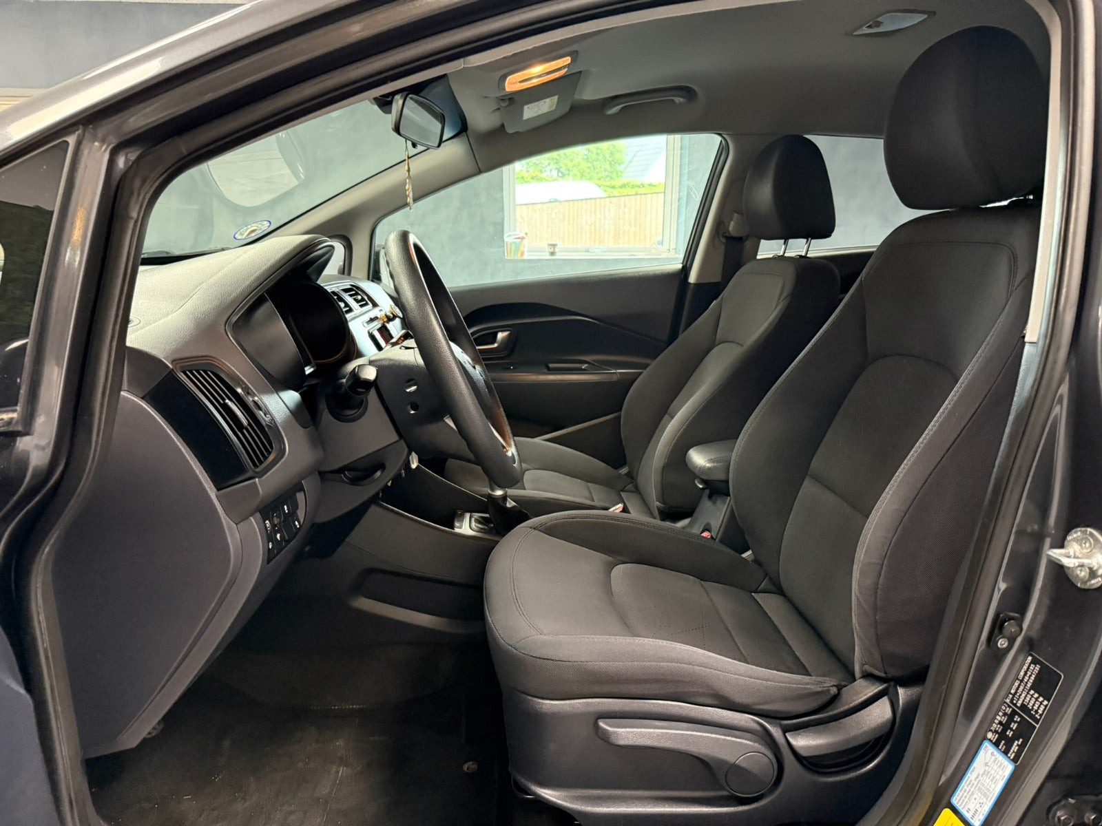 undefined Kia Rio fra 2014