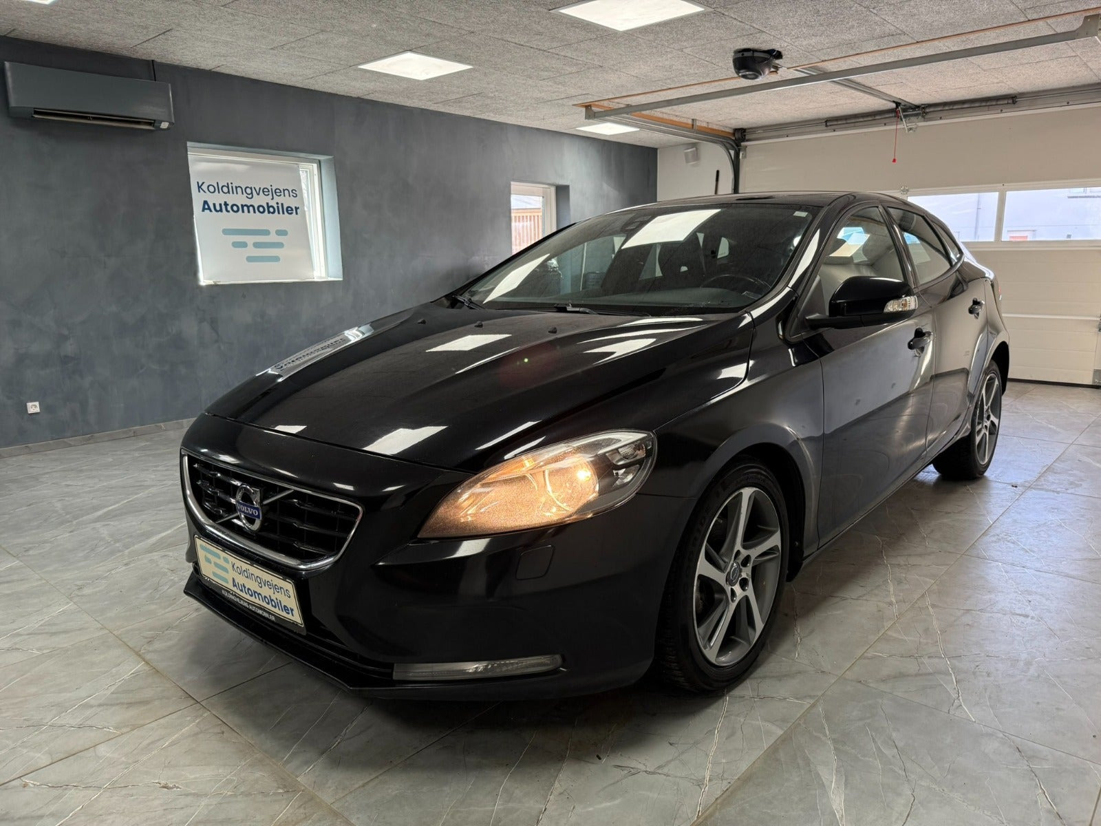 undefined Volvo V40 fra 2015
