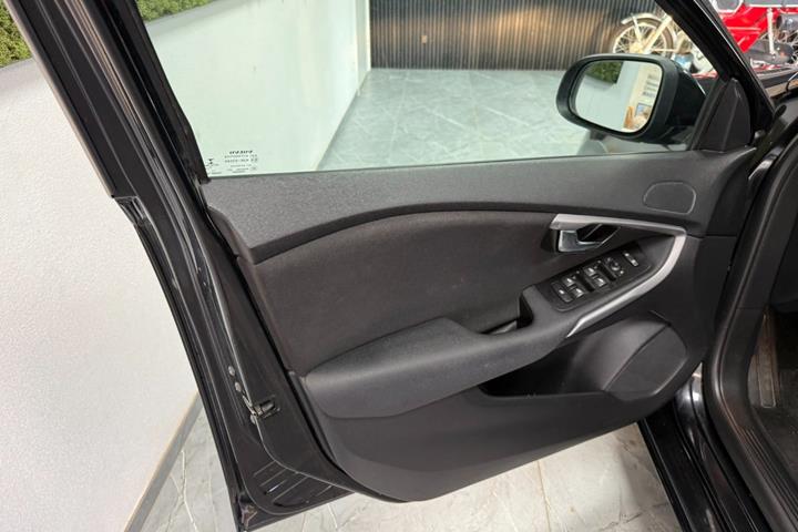 undefined Volvo V40 fra 2015