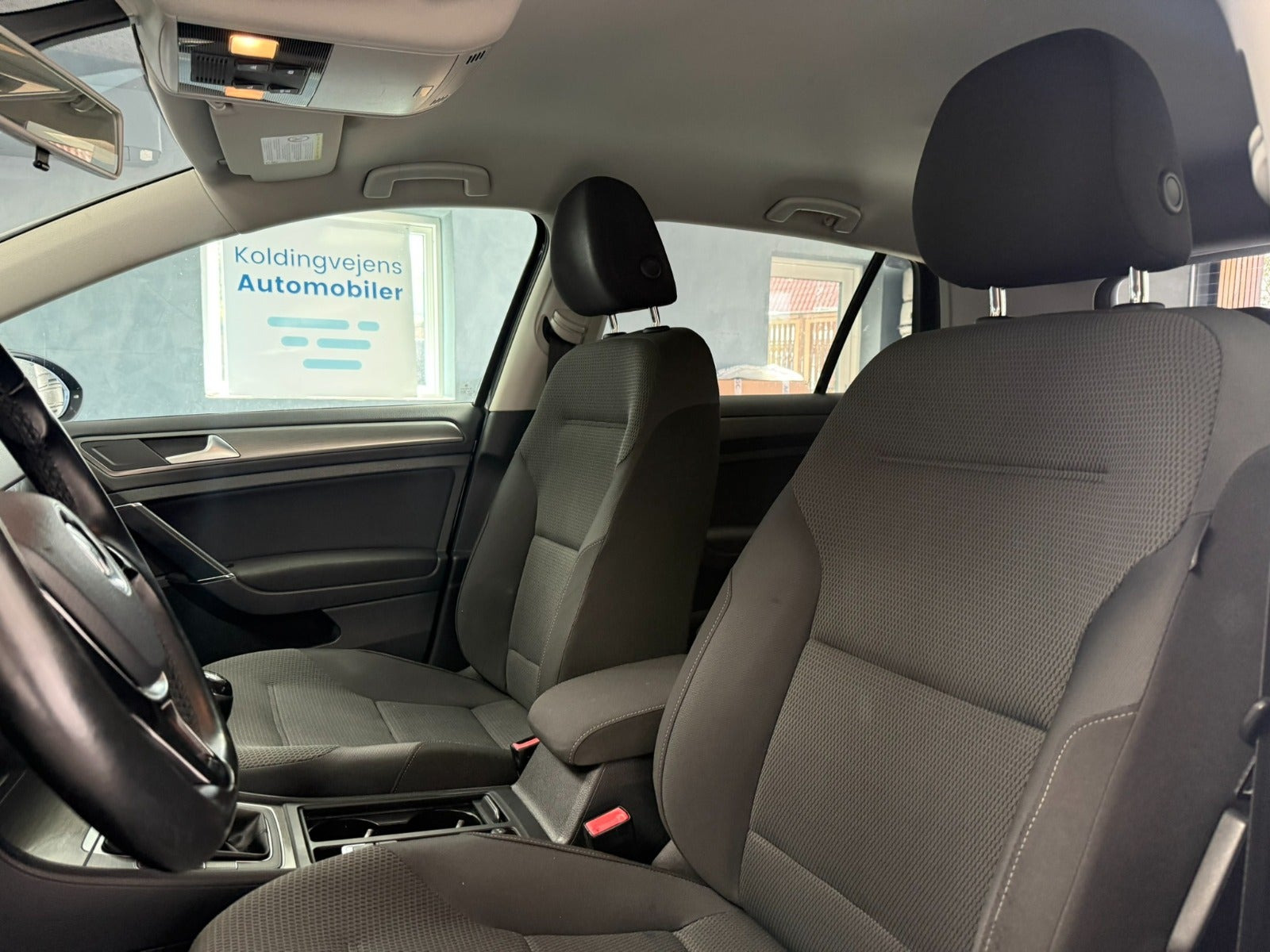 Rød VW Golf VII fra 2013