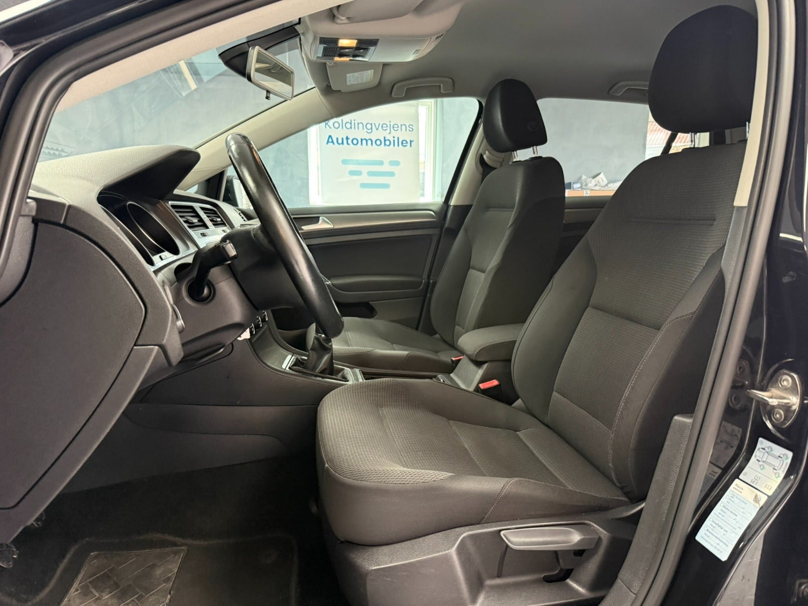 Rød VW Golf VII fra 2013