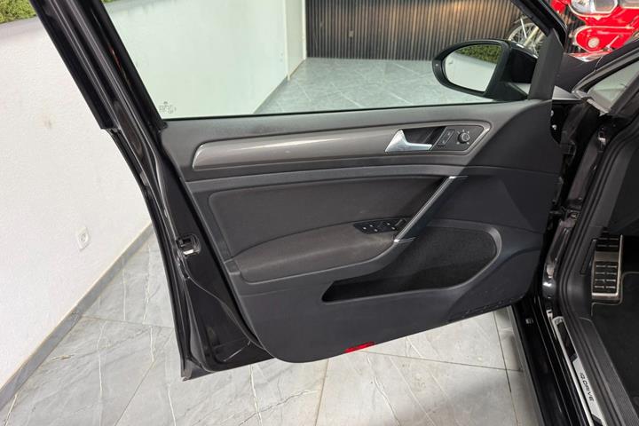 undefined VW Golf VII fra 2019