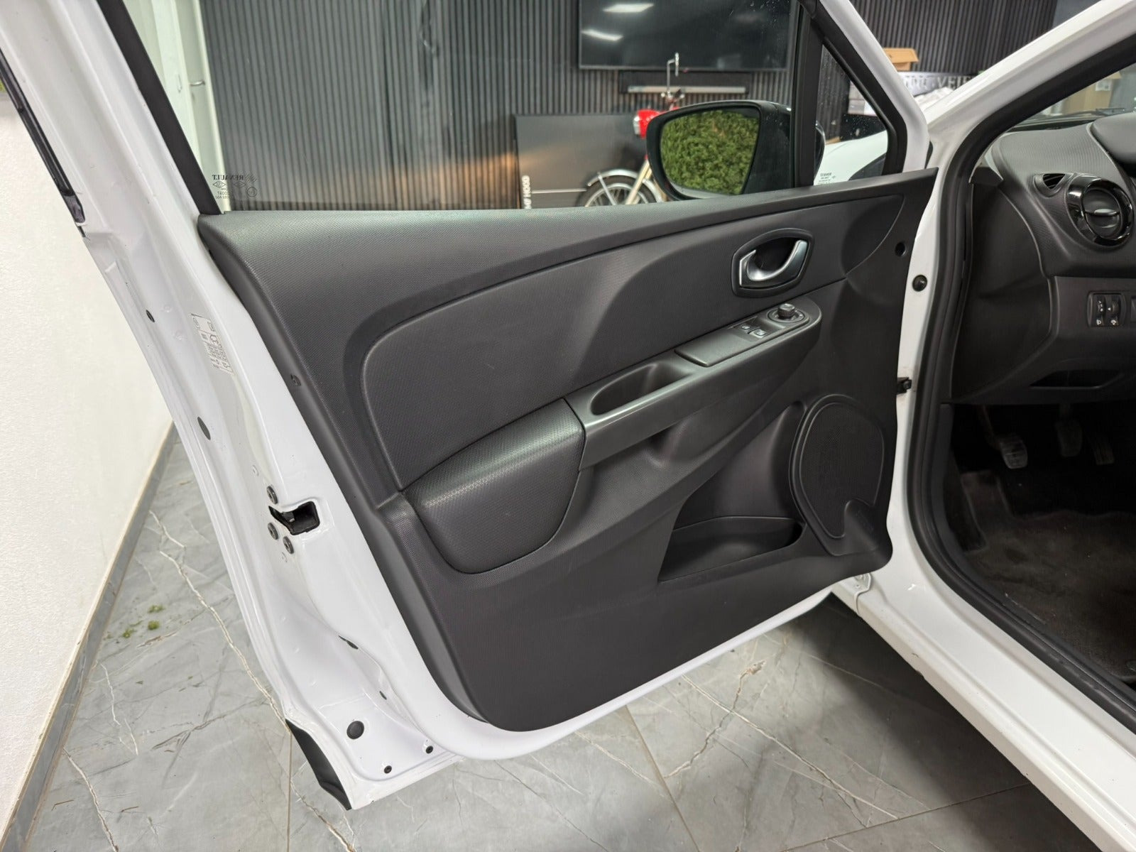 undefined Renault Clio IV fra 2014