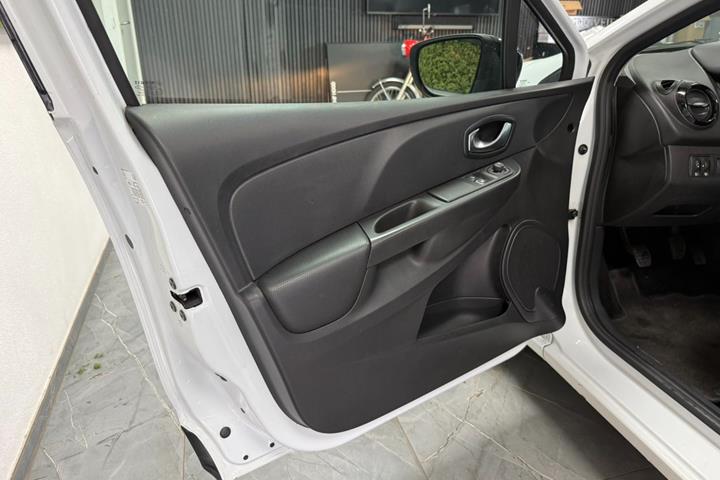 undefined Renault Clio IV fra 2014