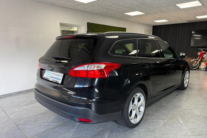 undefined Ford Focus fra 2012
