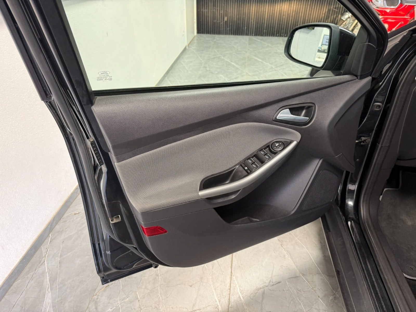 undefined Ford Focus fra 2012