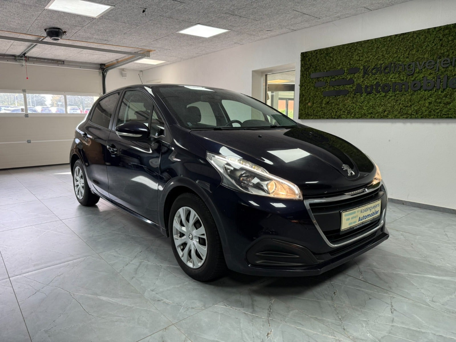 Peugeot 208 1,6 BlueHDi 100 Envy