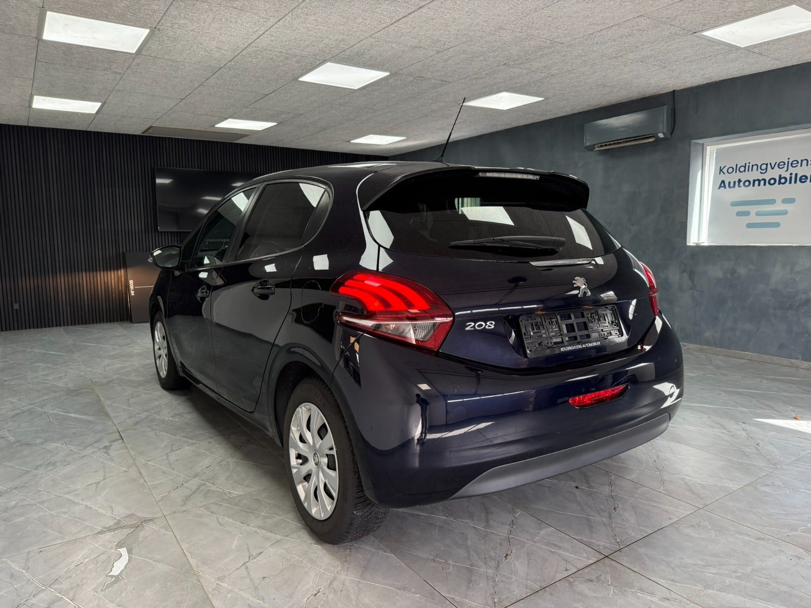 undefined Peugeot 208 fra 2017