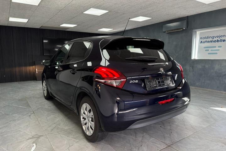 undefined Peugeot 208 fra 2017