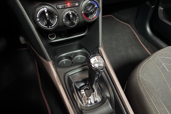 undefined Peugeot 2008 fra 2015
