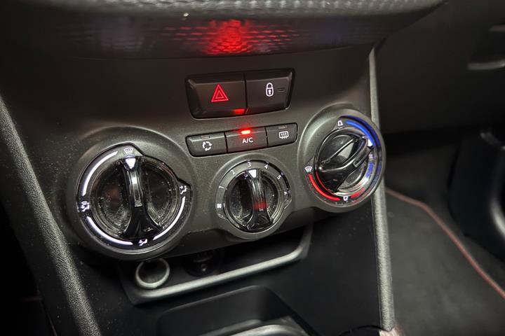 undefined Peugeot 2008 fra 2015