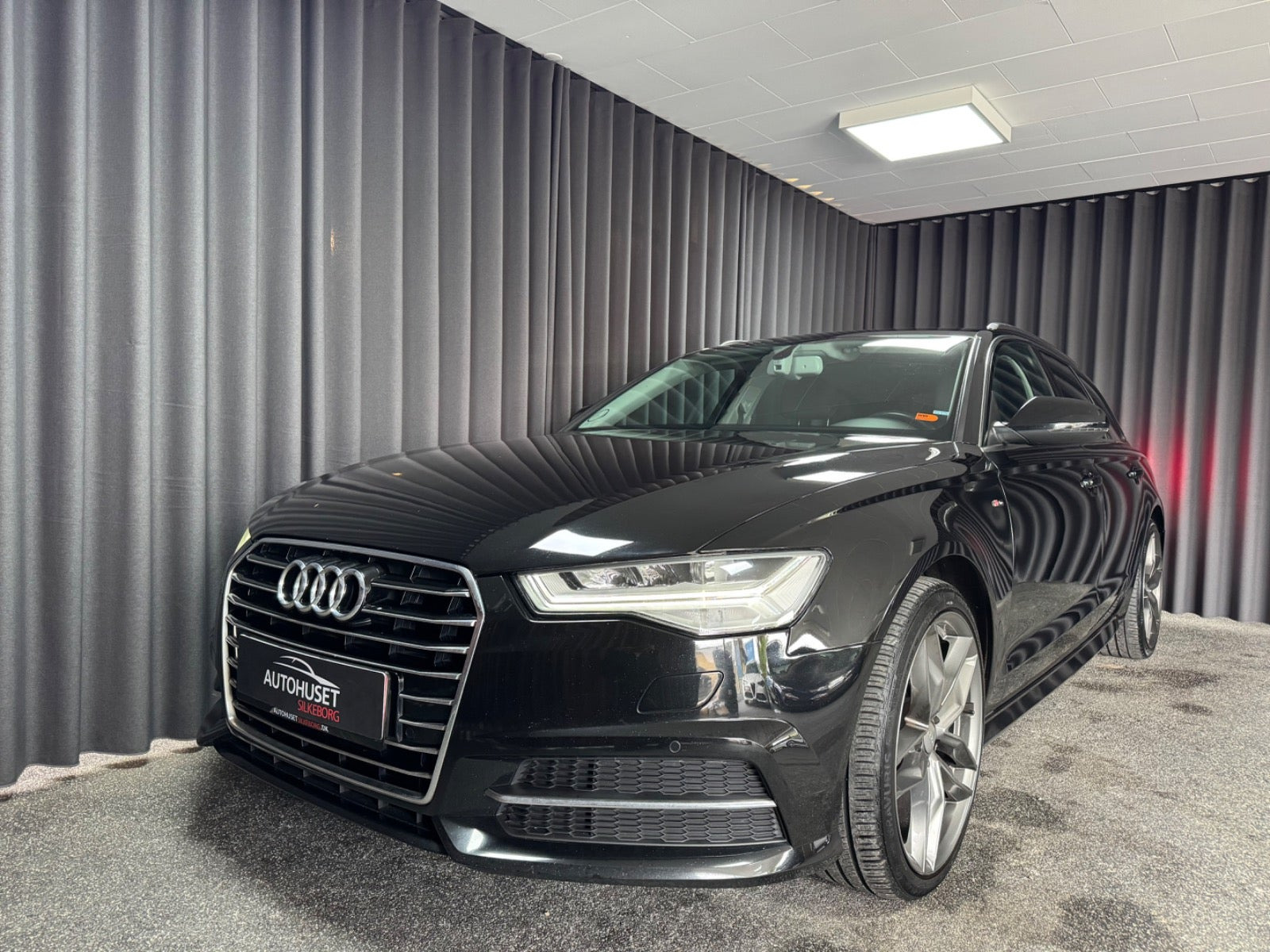 Audi A6 3,0 TDi 218 S-line Avant S-tr.