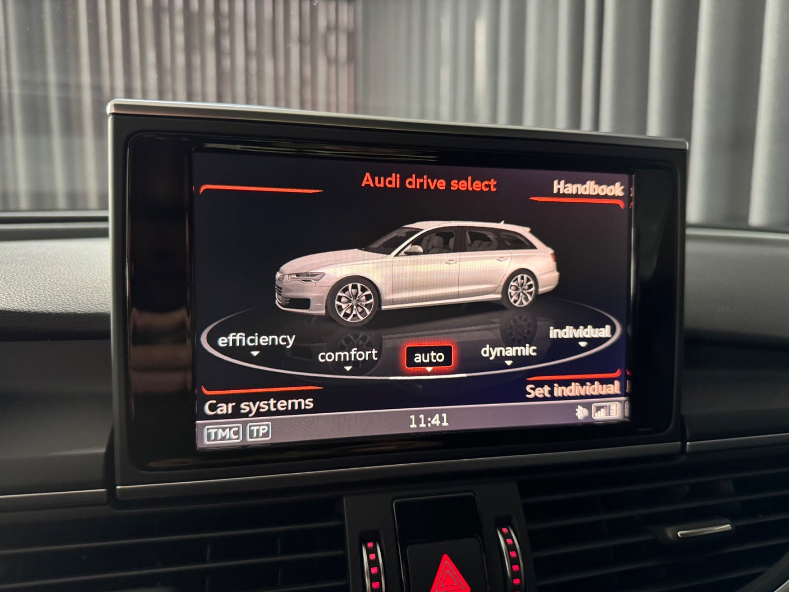 Sort Audi A6 fra 2015