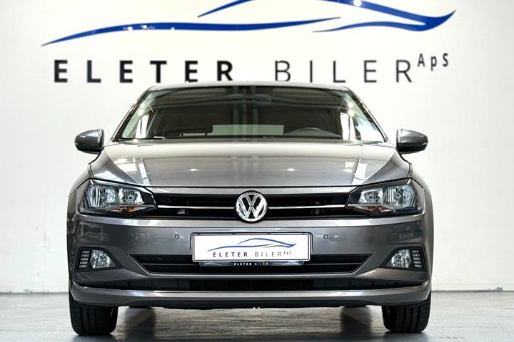 Grå VW Polo fra 2019