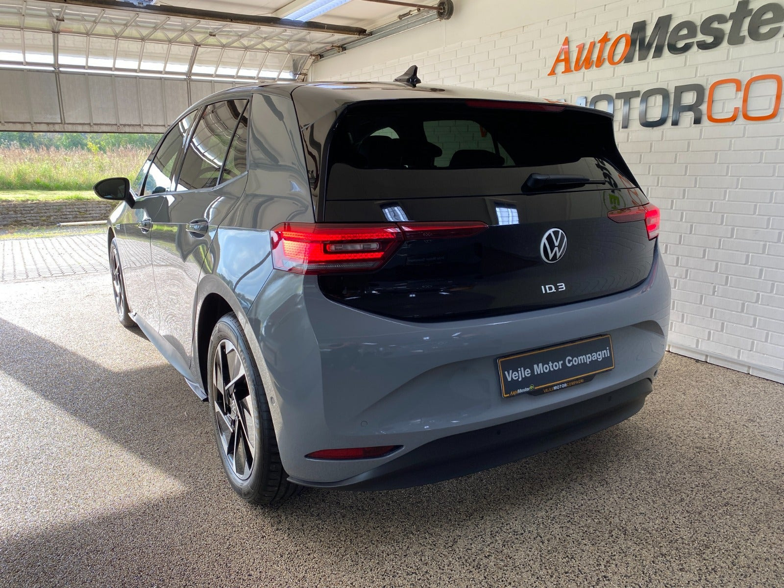 Grå VW ID.3 fra 2023