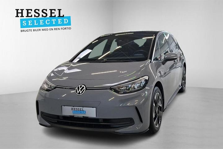 Grå VW ID.3 fra 2023 set udefra