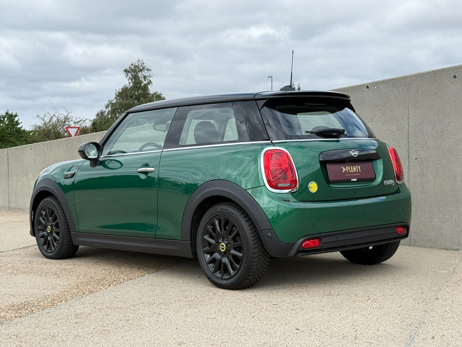 Grøn Mini Cooper SE fra 2022