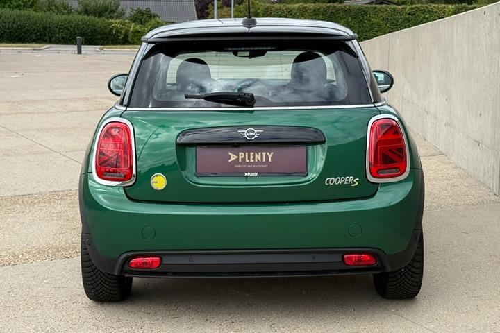 Grøn Mini Cooper SE fra 2022