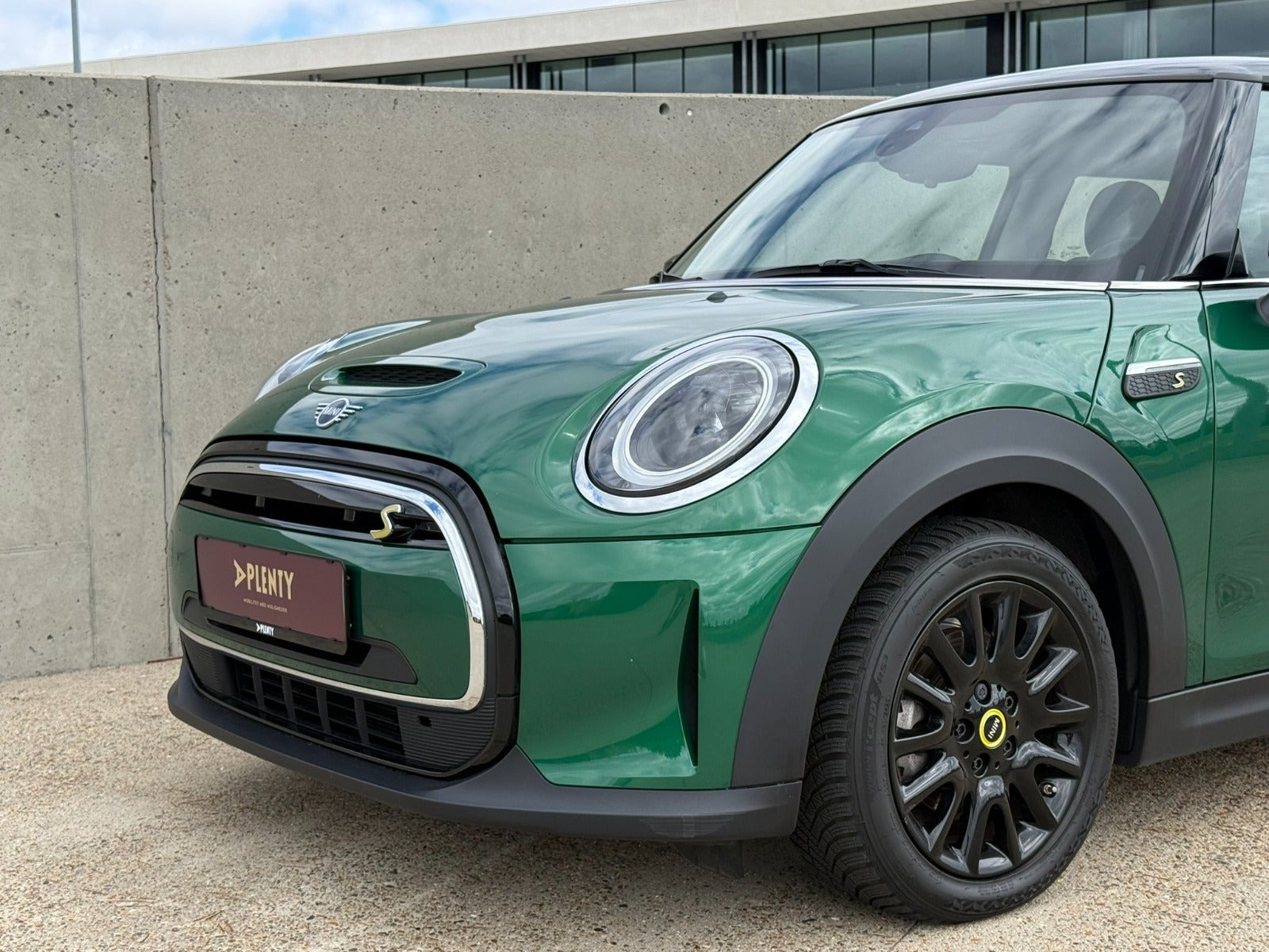 Grøn Mini Cooper SE fra 2022