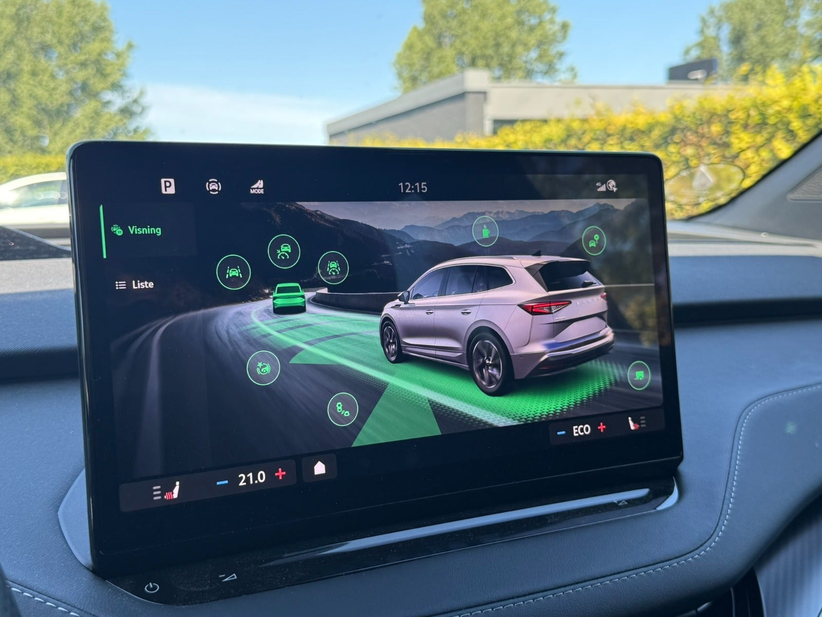 Grå Skoda Enyaq fra 2026