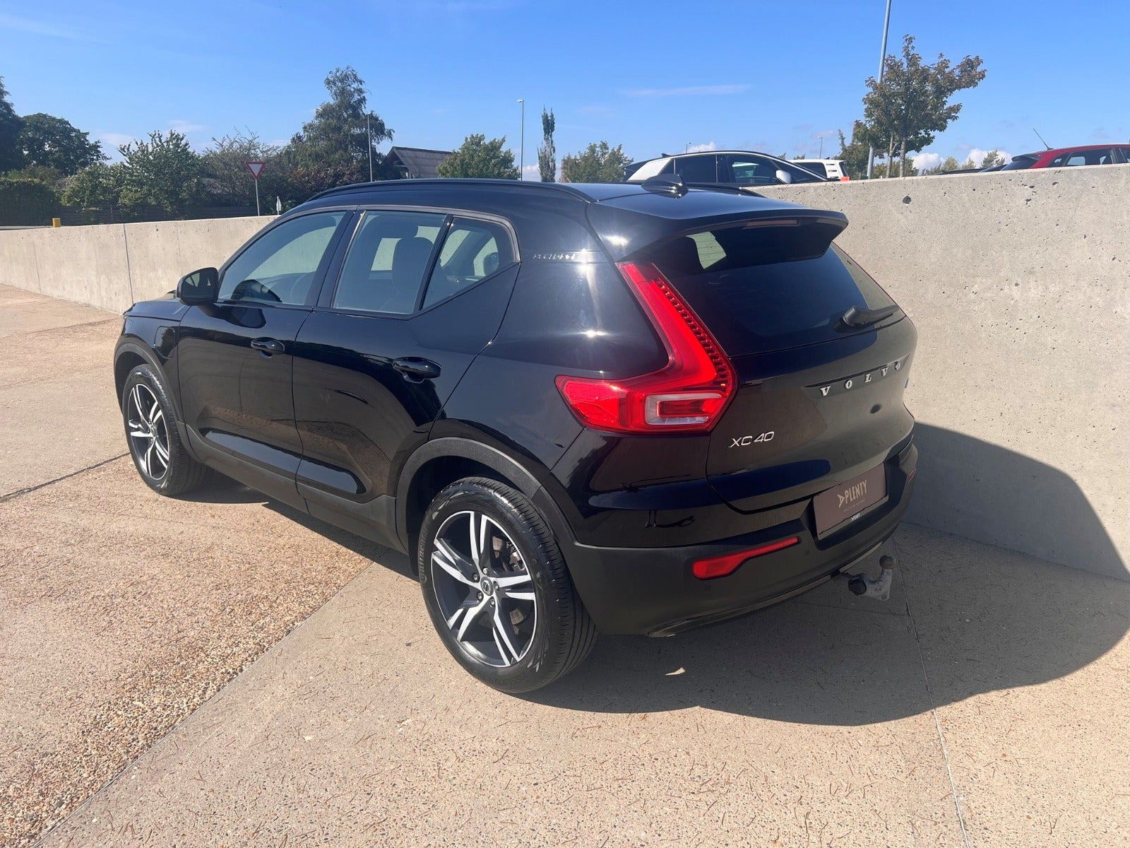 Sort Volvo XC40 fra 2021