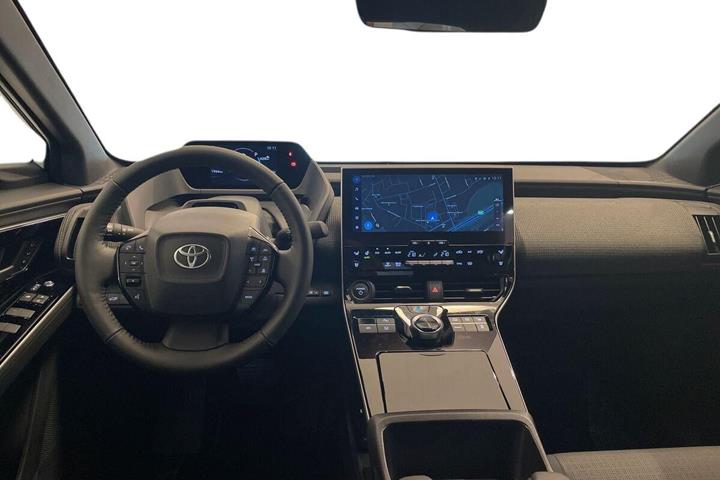Hvid Toyota BZ4X fra 2024