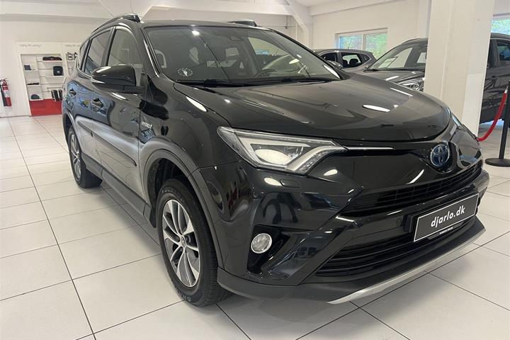 Sort Toyota RAV4 fra 2018