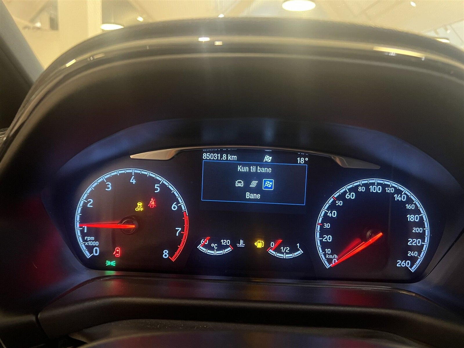 Blå Ford Fiesta fra 2018