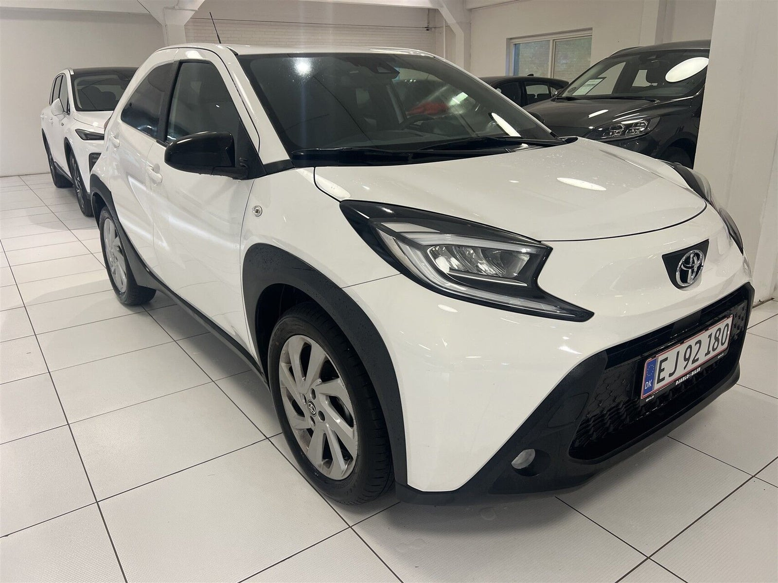 Hvid Toyota Aygo X fra 2025