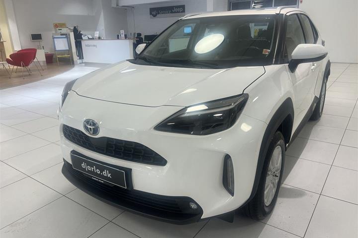 Hvid Toyota Yaris Cross fra 2022