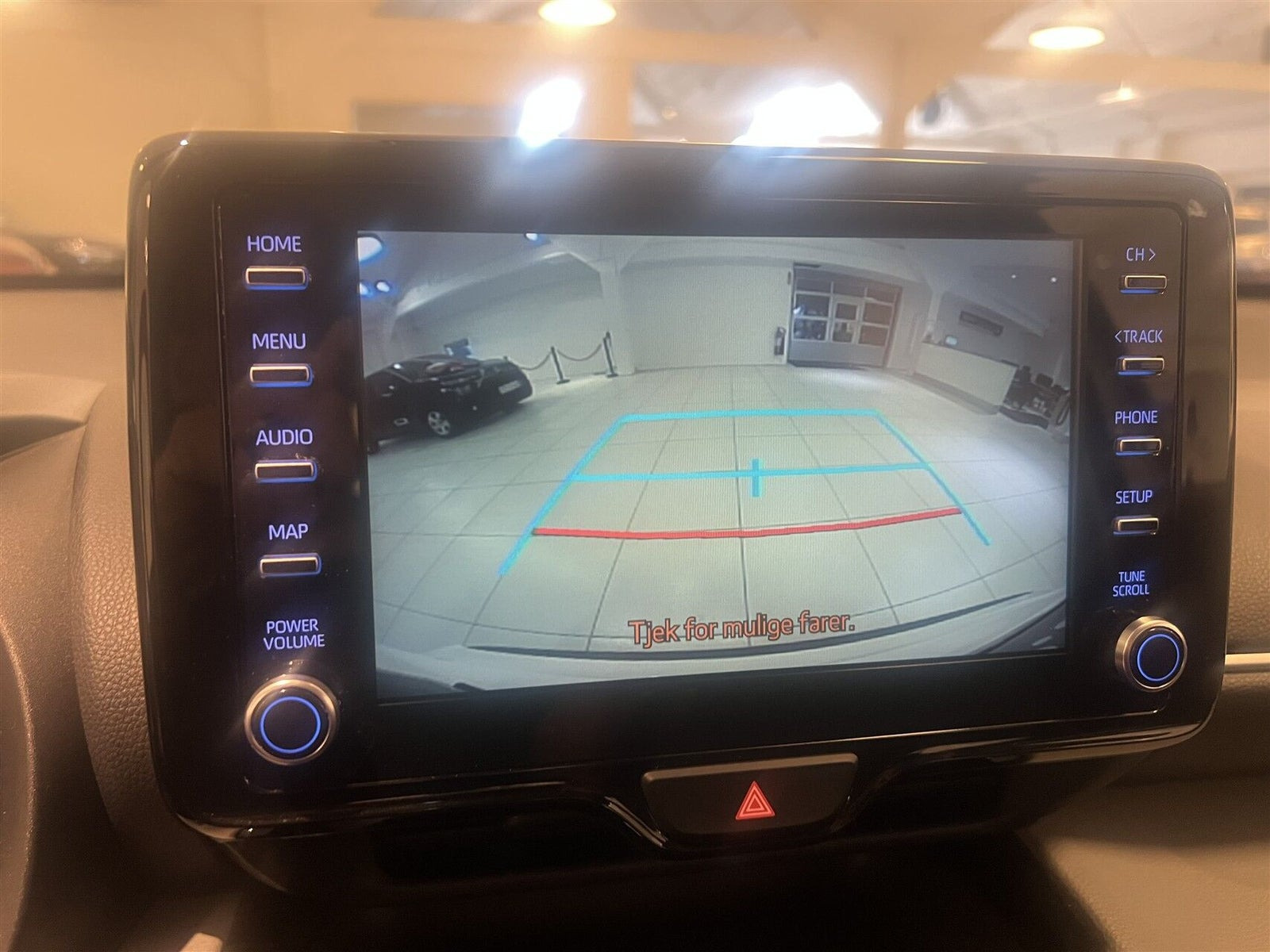 Hvid Toyota Yaris Cross fra 2022