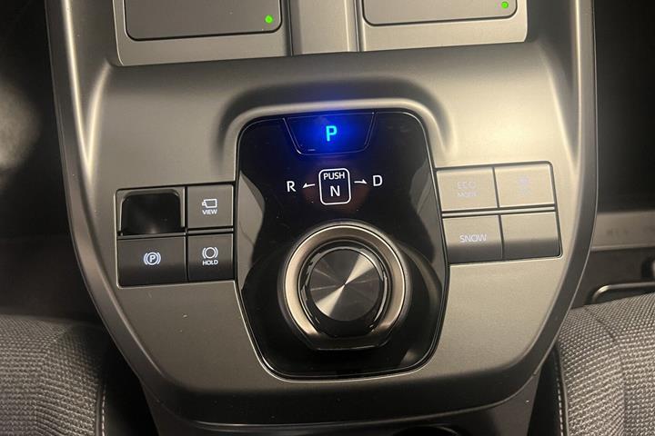 Brun Toyota bZ4X Touring fra 2026