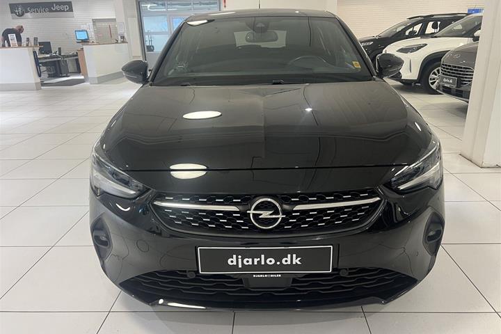 Sort Opel Corsa fra 2023