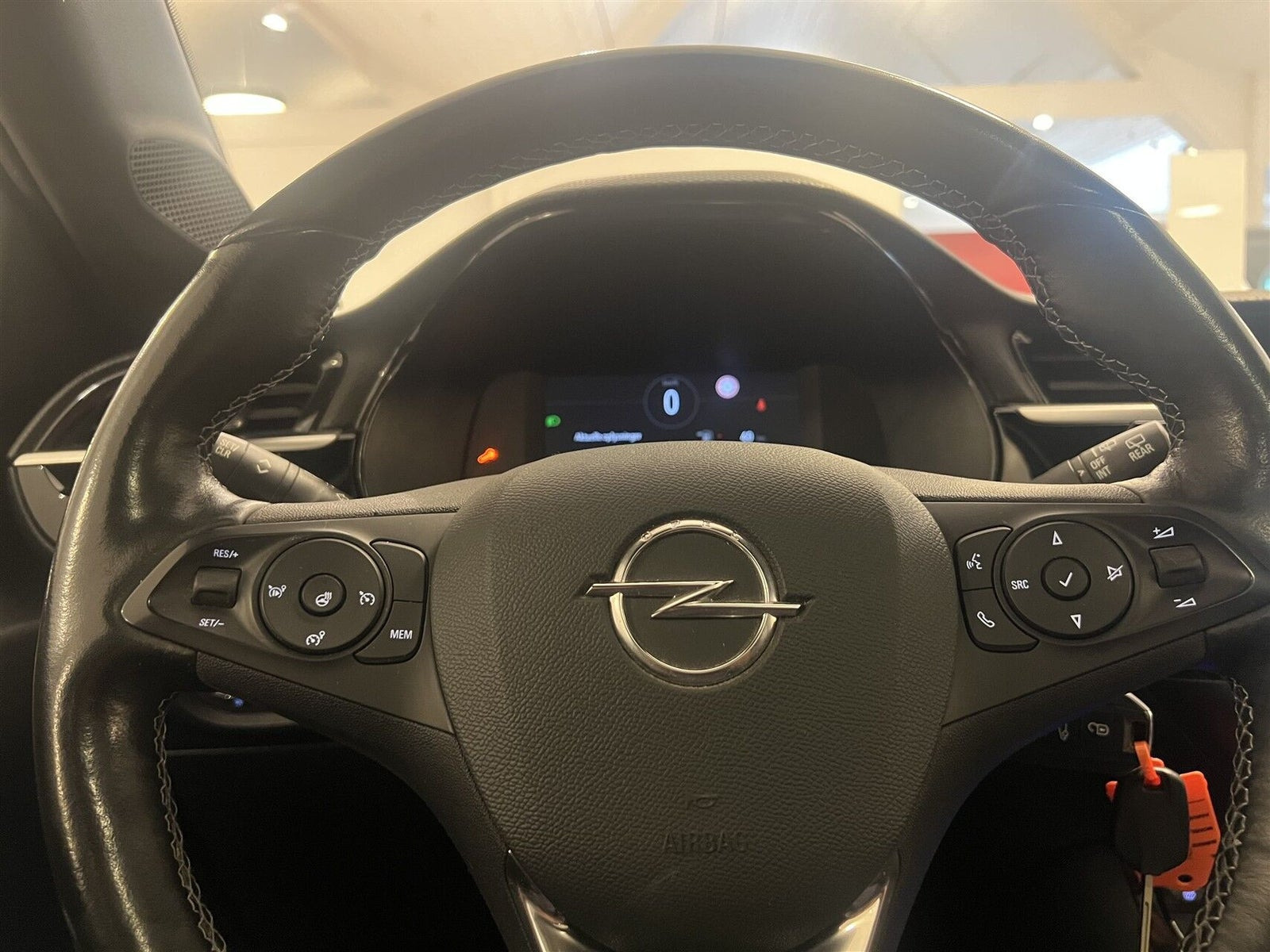 Sort Opel Corsa fra 2023