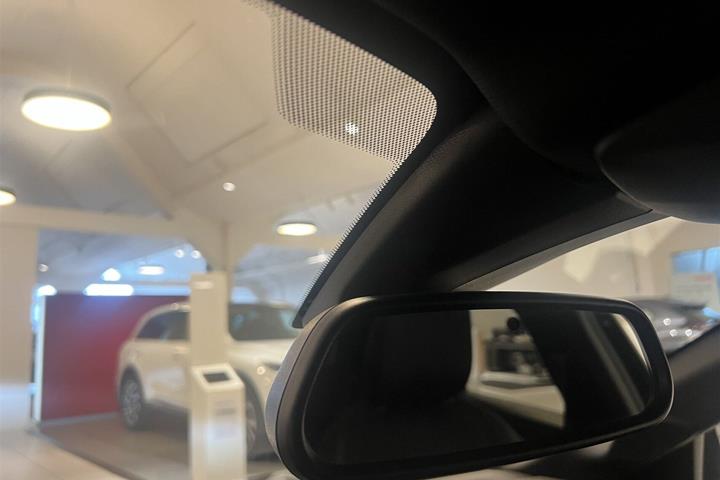 Sort Opel Corsa fra 2023