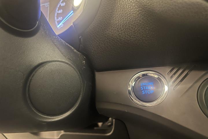 Sort Toyota Yaris fra 2019