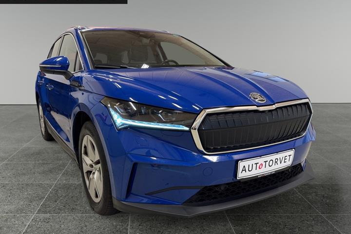 Blå Skoda Enyaq fra 2021
