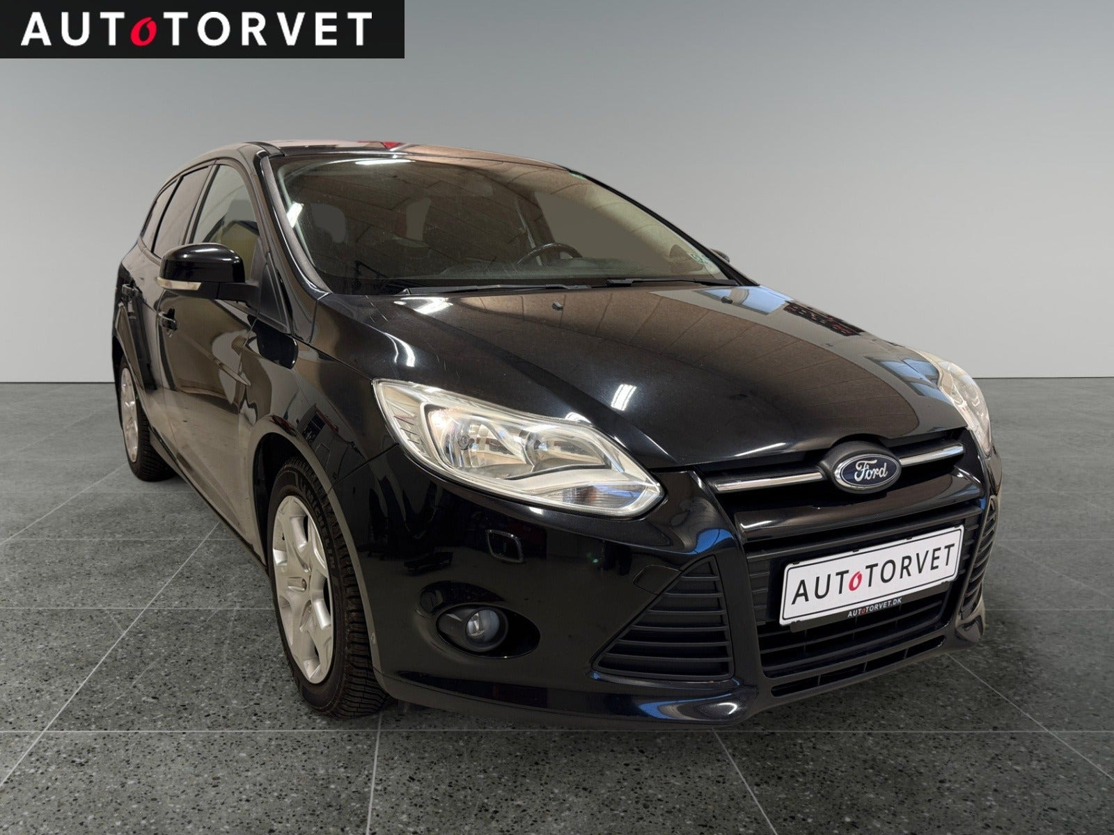 Sort Ford Focus fra 2012