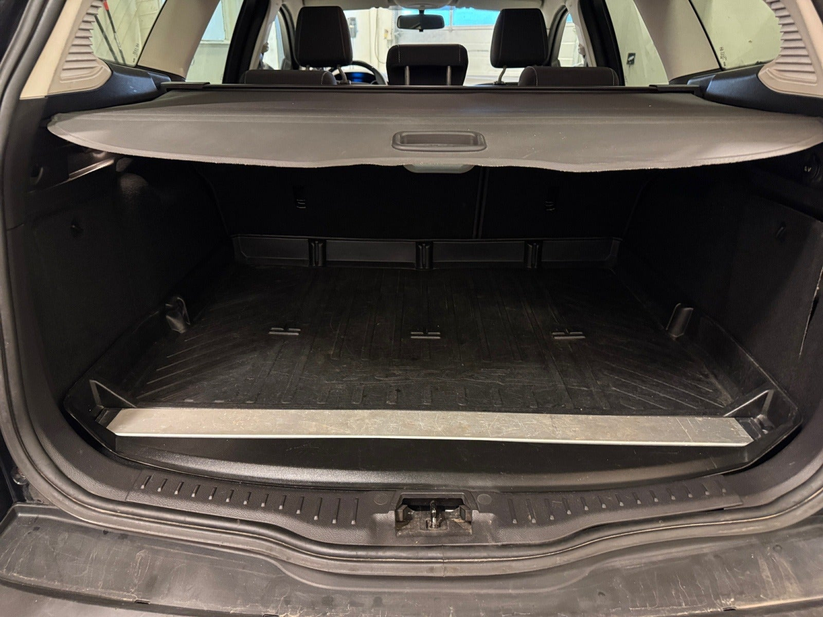 Sort Ford Focus fra 2012
