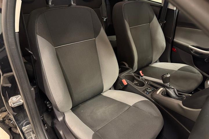 Sort Ford Focus fra 2012