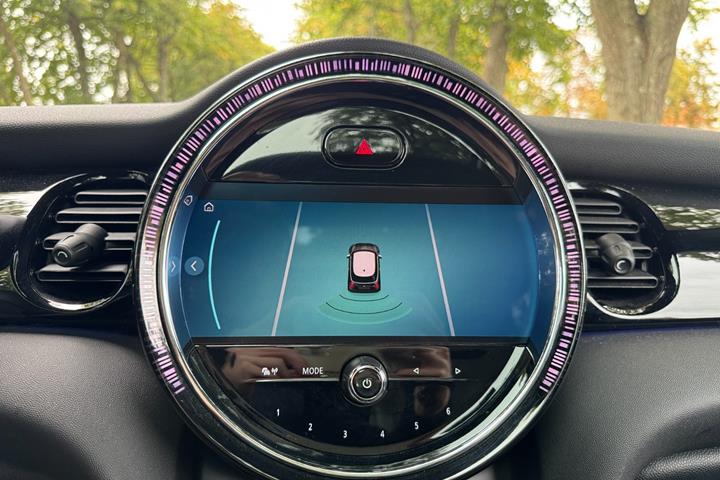 Grå Mini Cooper SE fra 2021
