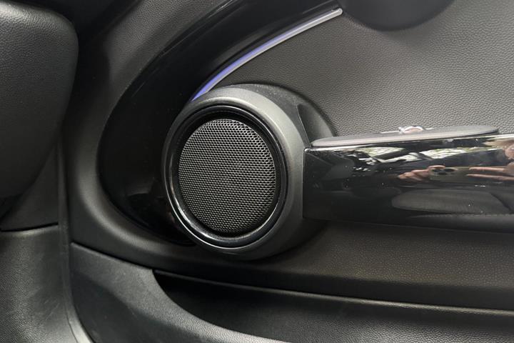 Grå Mini Cooper SE fra 2021