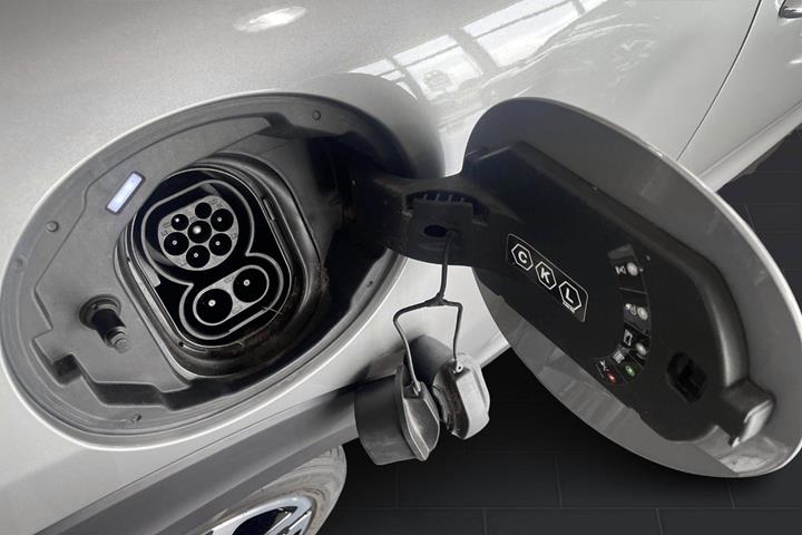 Sølv Mini Cooper SE fra 2023
