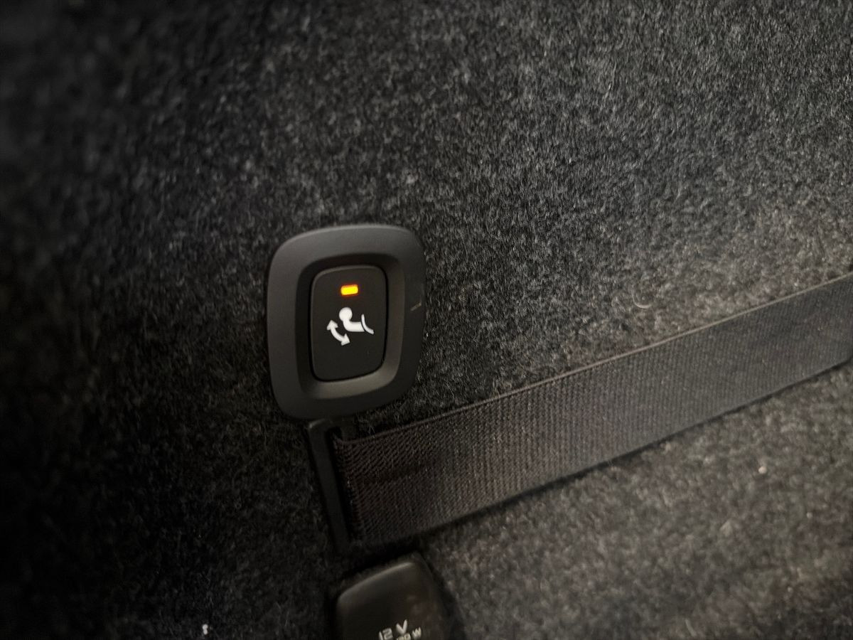 Grå Polestar 2 fra 2020